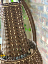 Load image into Gallery viewer, Standing lamp with hanging shade