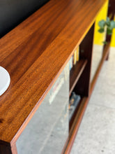 Load image into Gallery viewer, Vintage Bookcase / Cabinet