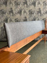 Load image into Gallery viewer, DS Vorster King Headboard