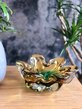 Load image into Gallery viewer, Yellow and green Murano bowl