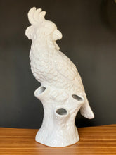 Load image into Gallery viewer, Retro Ceramic Parrot