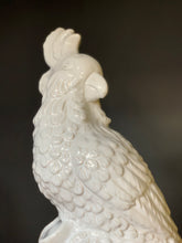 Load image into Gallery viewer, Retro Ceramic Parrot