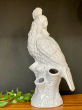 Load image into Gallery viewer, Retro Ceramic Parrot