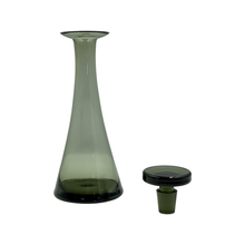Load image into Gallery viewer, Vintage Decanter