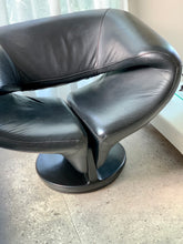 Load image into Gallery viewer, Ribbon Chair