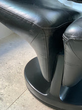 Load image into Gallery viewer, Ribbon Chair