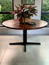Load image into Gallery viewer, Vintage Dining Set