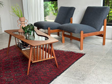 Load image into Gallery viewer, Mid-Century Duros-made Coffee Table