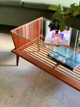 Load image into Gallery viewer, Vintage Curved Couch