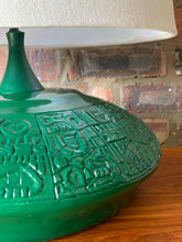 Load image into Gallery viewer, Retro Table Lamp