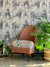 Load image into Gallery viewer, Lloyd Loom Wicker Chair