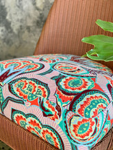 Load image into Gallery viewer, Lloyd Loom Wicker Chair