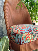 Load image into Gallery viewer, Lloyd Loom Wicker Chair