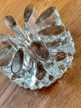Load image into Gallery viewer, Vintage Art Glass Trivet