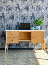 Load image into Gallery viewer, Meredew Desk/ Dresser