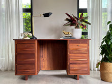 Load image into Gallery viewer, Retro Desk