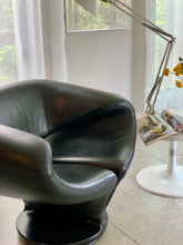 Load image into Gallery viewer, Ribbon Chair