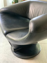 Load image into Gallery viewer, Ribbon Chair