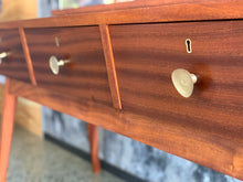 Load image into Gallery viewer, Mid-Century Mahogany dressing table