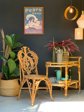 Load image into Gallery viewer, Vintage Peacock Style Chair