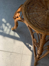 Load image into Gallery viewer, Vintage Peacock Style Chair