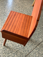 Load image into Gallery viewer, Retro 3/4 Size Headboard