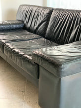 Load image into Gallery viewer, Knoll Style Black Leather Sofa