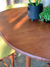 Load image into Gallery viewer, G-Plan Dining Set