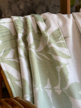 Load image into Gallery viewer, Winter Blanket / Throw