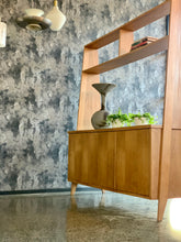 Load image into Gallery viewer, Mid-Century Oak Room Divider