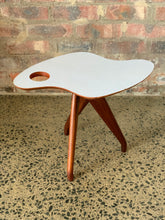 Load image into Gallery viewer, Retro Side Table