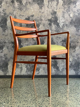 Load image into Gallery viewer, Elegant Vintage Dining Set