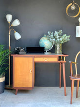 Load image into Gallery viewer, Retro Desk