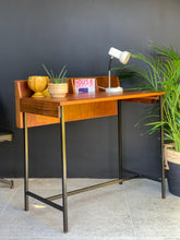 Load image into Gallery viewer, Vintage Desk
