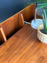 Load image into Gallery viewer, Vintage Desk