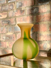 Load image into Gallery viewer, Art Glass Vase