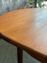 Load image into Gallery viewer, G-Plan dining room set