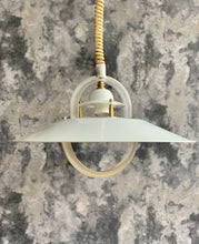 Load image into Gallery viewer, Retro Pull Pendant