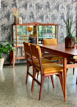 Load image into Gallery viewer, Mid-Century Dining Set
