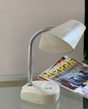 Load image into Gallery viewer, Retro Desk Lamp