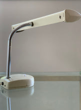Load image into Gallery viewer, Retro Desk Lamp