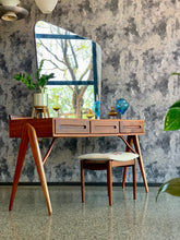Load image into Gallery viewer, Mid-Century Novocraft Dresser