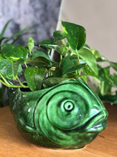 Load image into Gallery viewer, Ceramic retro fish