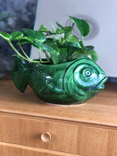 Load image into Gallery viewer, Ceramic retro fish