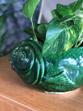 Load image into Gallery viewer, Ceramic retro fish