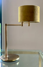 Load image into Gallery viewer, Vintage Brass Table Lamp