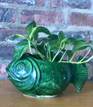 Load image into Gallery viewer, Ceramic retro fish
