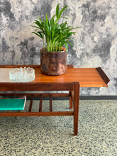 Load image into Gallery viewer, Remploy Mid-Century Extendable Coffee Table