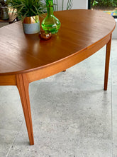 Load image into Gallery viewer, Mid-Century Dining Table