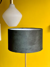 Load image into Gallery viewer, Vintage Brass Floor Lamp